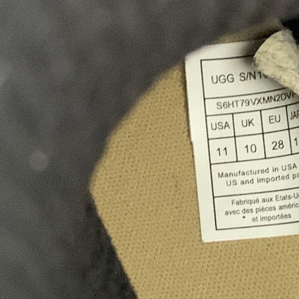 UGG rain boots - Picture 6 of 6